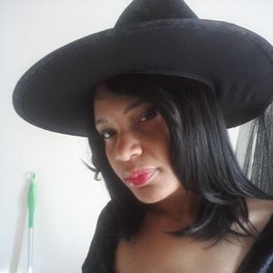 Meet your Posher, Tae